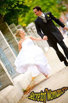 Как правильно хранить свадебное платье