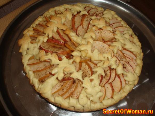 Пирог с яблоками